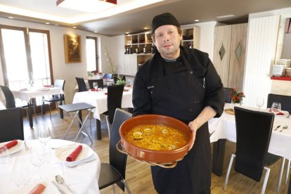 Arròs amb rap i cloïsses