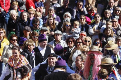 Presó i ball per al retorn a Ordino d''Els contrabandistes'