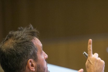 El PS i Govern s'enfronten pel pla de xoc sanitari de 
la CASS