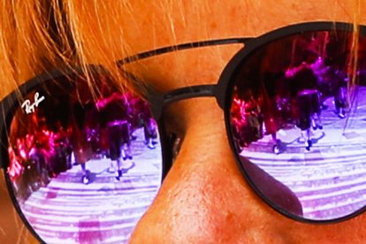 Més de dues-centes persones se sumen al ball de Santa Anna