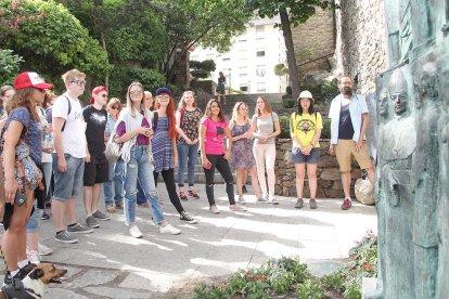 Estada acadèmica i cultural dels estudiants del campus de català