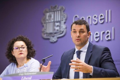 Gallardo acusa Pintat de no haver tingut prou “lideratge”