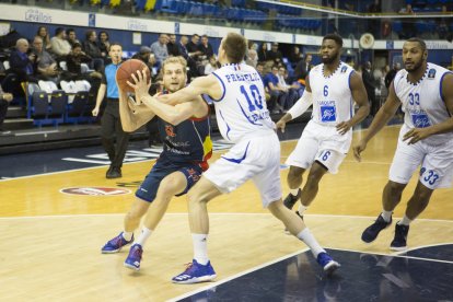 El somni europeu del MoraBanc mor a París