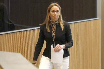 Sindicatura deixa en mans del grup mixt 
el futur de Sílvia Bonet