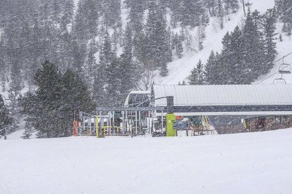 Restriccions i equipaments per la nevada