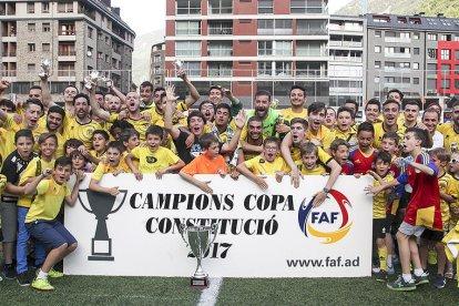 La UE Santa Coloma s'endú la copa