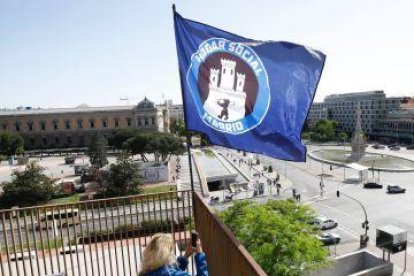 Un col·lectiu ultradretà ocupa Banco Madrid