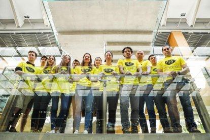 Els esportistes del país se sumen a la Cursa de l'Illa