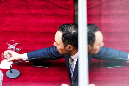 López acusa Espot de fer “postureig” en afers socials