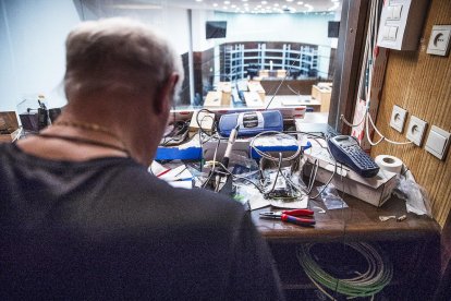 Tram final de la remodelació de la sala que acollirà el judici