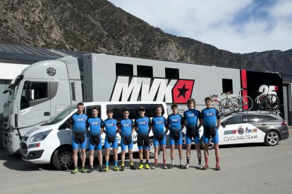 Maverick Viñales presenta  el seu equip andorrà