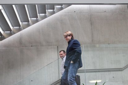 La manca d'acord dels consellers del grup mixt manté el bloqueig