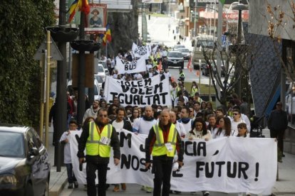 Marxa de 300 empleats del Punt de Trobada
