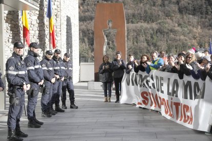 Els sindicats celebren la mobilització i Govern en minimitza el seguiment