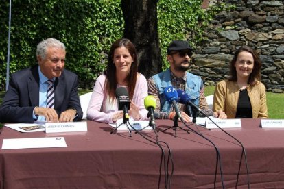 Ordino acull la primera Nit de la candela al país
