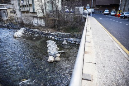 Sant Julià busca una alternativa a RocRoi per al ràfting al Valira
