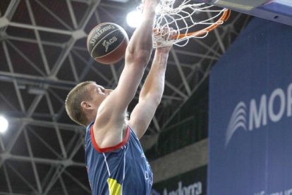 El MoraBanc aconsegueix la quinzena victòria de la temporada