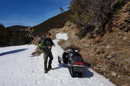 Agents Rurals alerten de la circulació il·legal de motos de neu a Catalunya