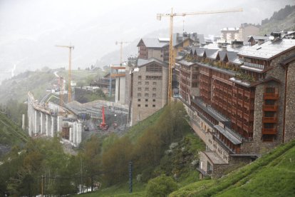 El TS denega als Viladomat paralitzar les obres de la plataforma