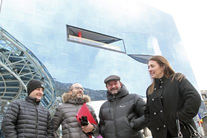 La minoria creu que l'adjudicació del pla per al comerç ja estava decidit