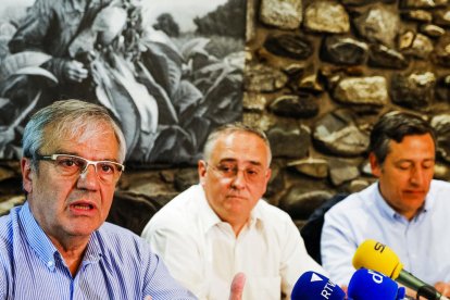 Grup d'opinió crític amb DA de càrrecs i ex-càrrecs polítics