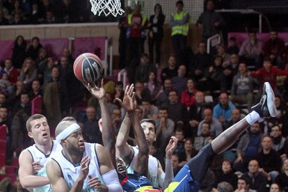 Quarta victòria seguida del MoraBanc contra el Joventut