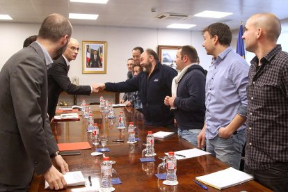 El Govern oferirà horari intensiu a tots els funcionaris