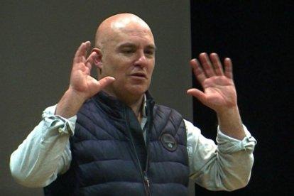 Albert Villaró presenta 'El sindicat de l'oblit'