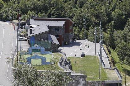 L'alberg de la Comella acollirà un col·legi britànic o un macroesplai