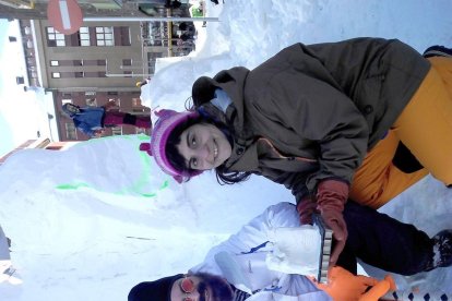 56 artistes treballen amb blocs de neu i gel al Pas de la Casa