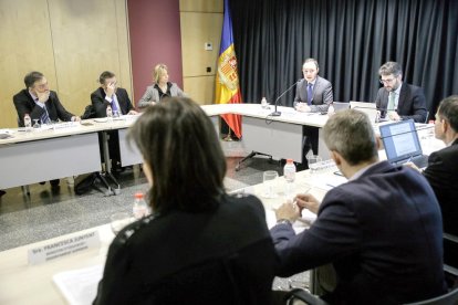 Els menors víctimes d'abusos hauran de declarar pels fets només un cop