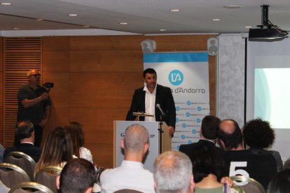 Aval del PS i els liberals a les llistes conjuntes