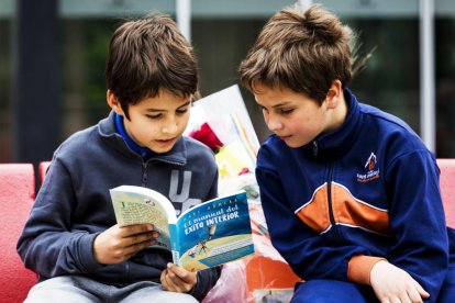 'Fogons de salut' i 'Mort sota zero', els llibres més venuts aquest Sant Jordi