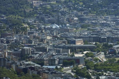 El PS dona suport a l'acampada per l'habitatge