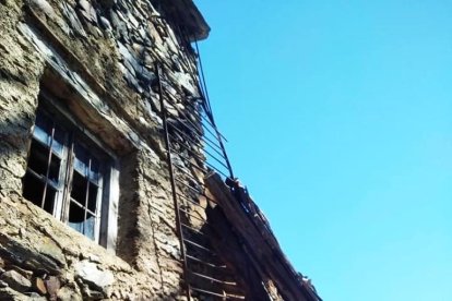 Alerta per una borda a Entor