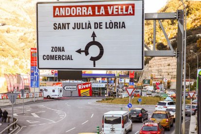 Retencions de més de 12 quilòmetres aquest matí per accedir al Principat