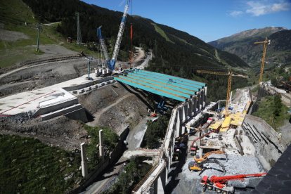 Darrer intent per salvar la marca Grandvalira