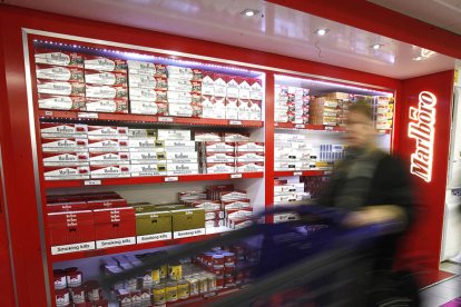 Setge policial contra el tràfic il·legal de tabac a França