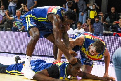 Festival anotador per retrobar-se amb la victòria