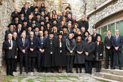 El Síndic General alerta del risc que arreli la fractura social