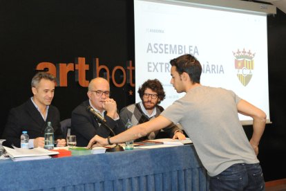 L'FC Andorra avala la venda de l'equip a Gerard Piqué