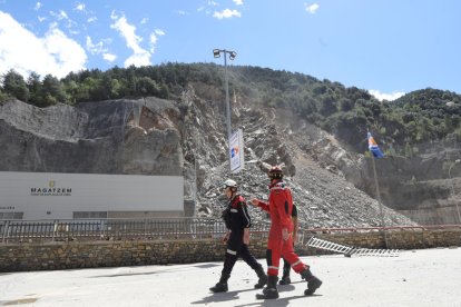 Esllavissada davant del Punt de Trobada