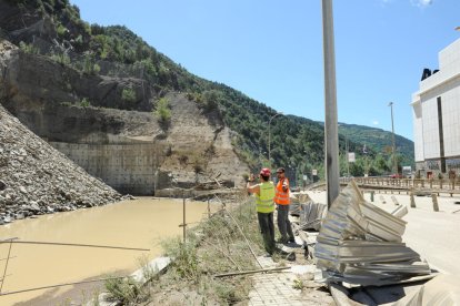 Esllavissada davant del Punt de Trobada