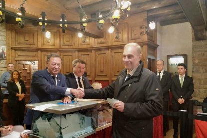 Josep Pintat, cap de llista de terceravia, ha votat al comú lauredià