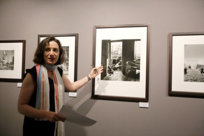 Retrospectiva del fotògraf Robert Capa al Museu del Tabac