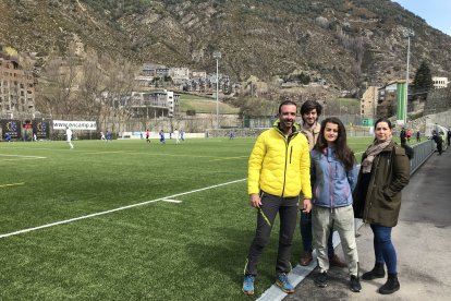 Els candidats parroquials i nacionals encampadans a Prada de Moles