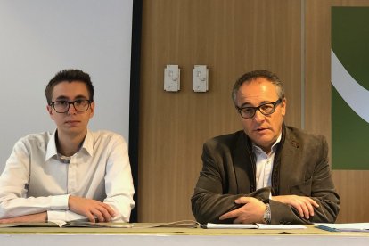 Els candidats de Terceravia a la trobada a la Universitat