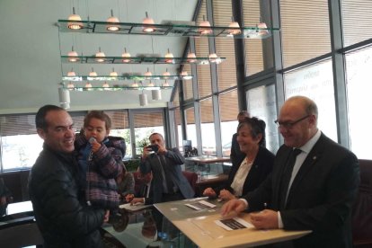 L'exministre Jordi Alcobé ha votat a Canillo