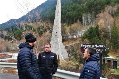 Membres de la llista d'Objectiu Comú al rocòdrom de Canillo