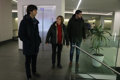 Dolors Carmona i Sergi Gonzalez han visitat les instal·lacions comunals